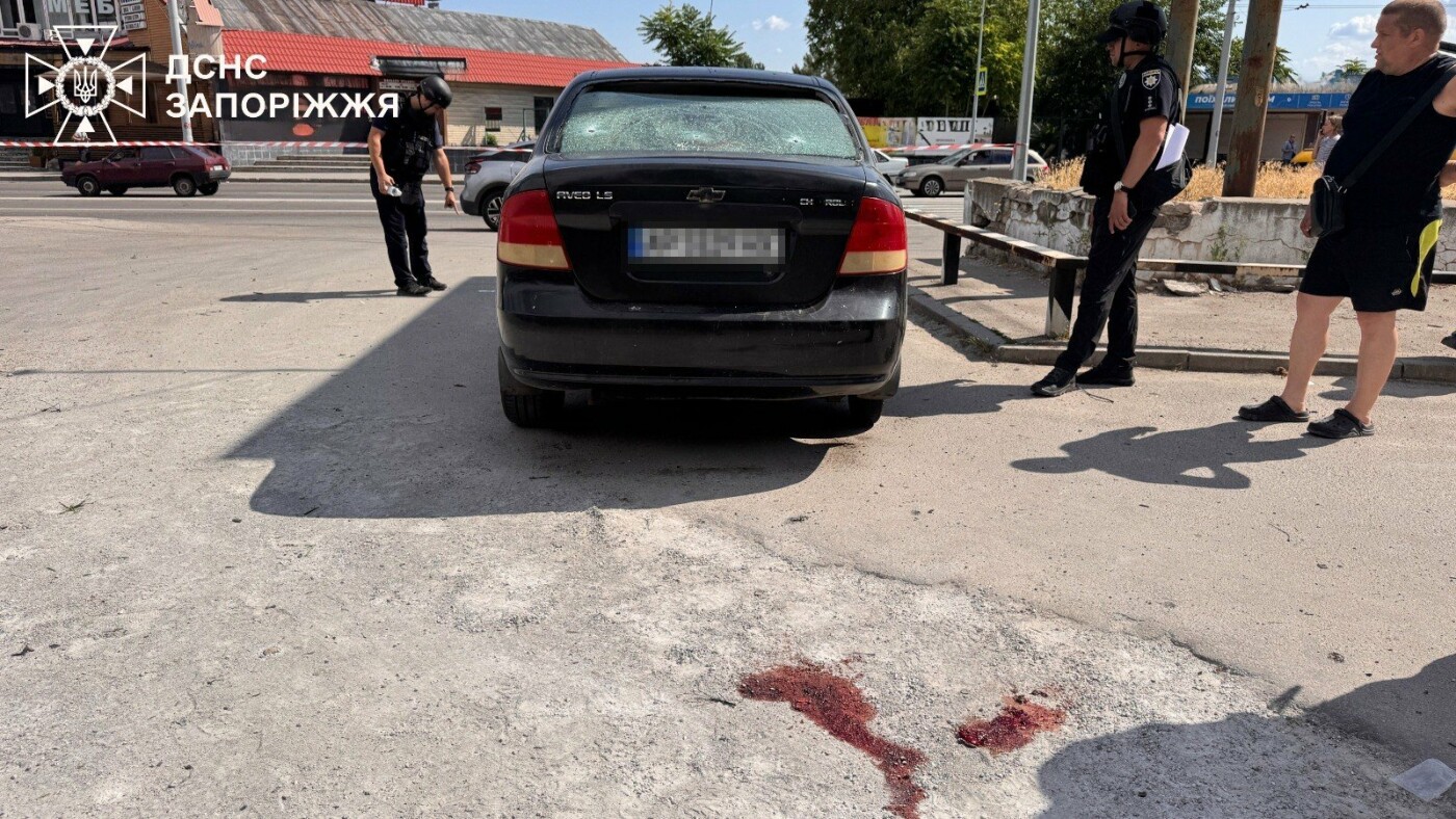 У Запоріжжі внаслідок атак БПЛА загинула одна людина, десятеро отримали поранення, – ДСНС