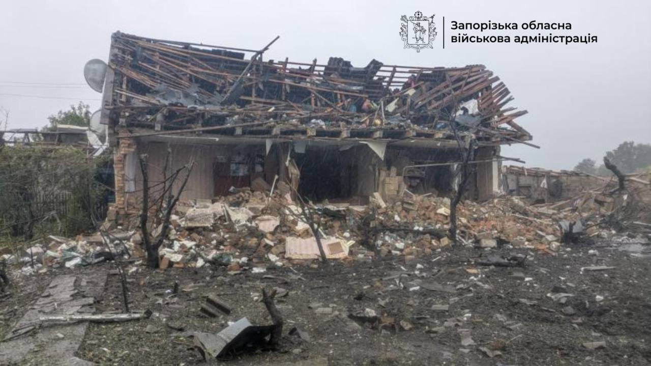 У Запорізькому районі внаслідок авіаудару постраждали пʼятеро людей, – голова ЗОВА