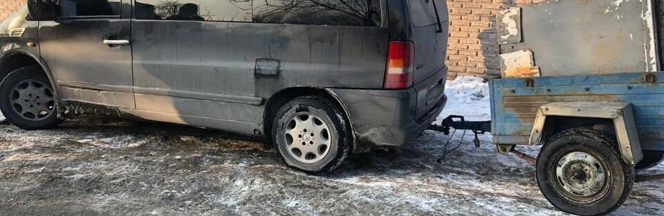 В Запорожье с территории гимназии украли мусорные баки 