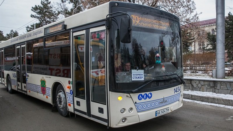 В Запорожье переходят на новое приложение для отслеживания движения общественного транспорта