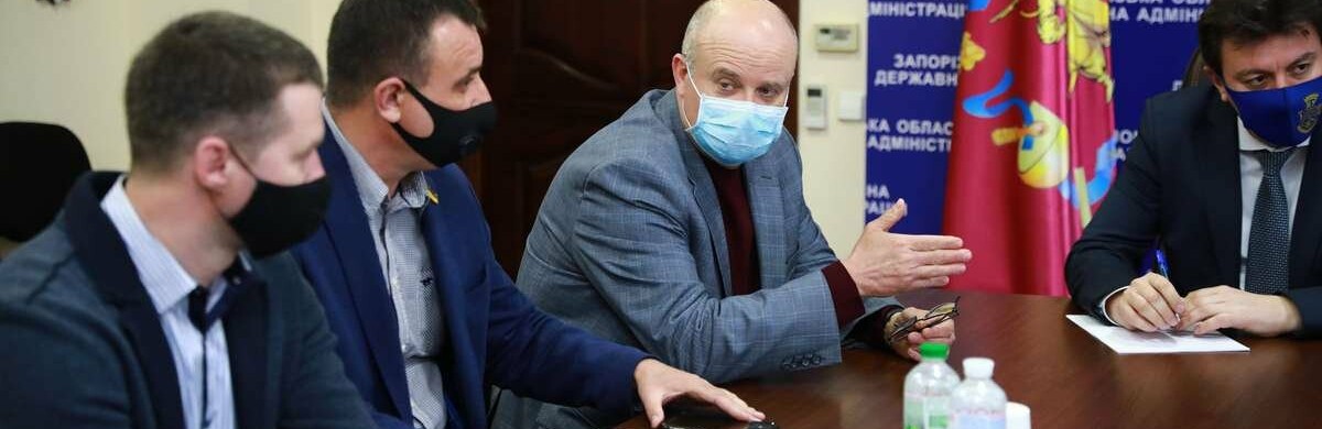 Жители Запорожской области пожаловались депутатской комиссии на чиновников с Госгеокадастра