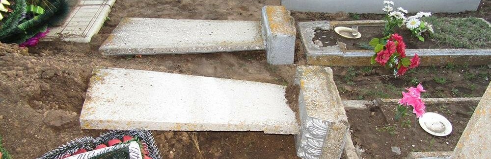 В Запорожской области девятиклассник осквернил почти два десятка надгробий