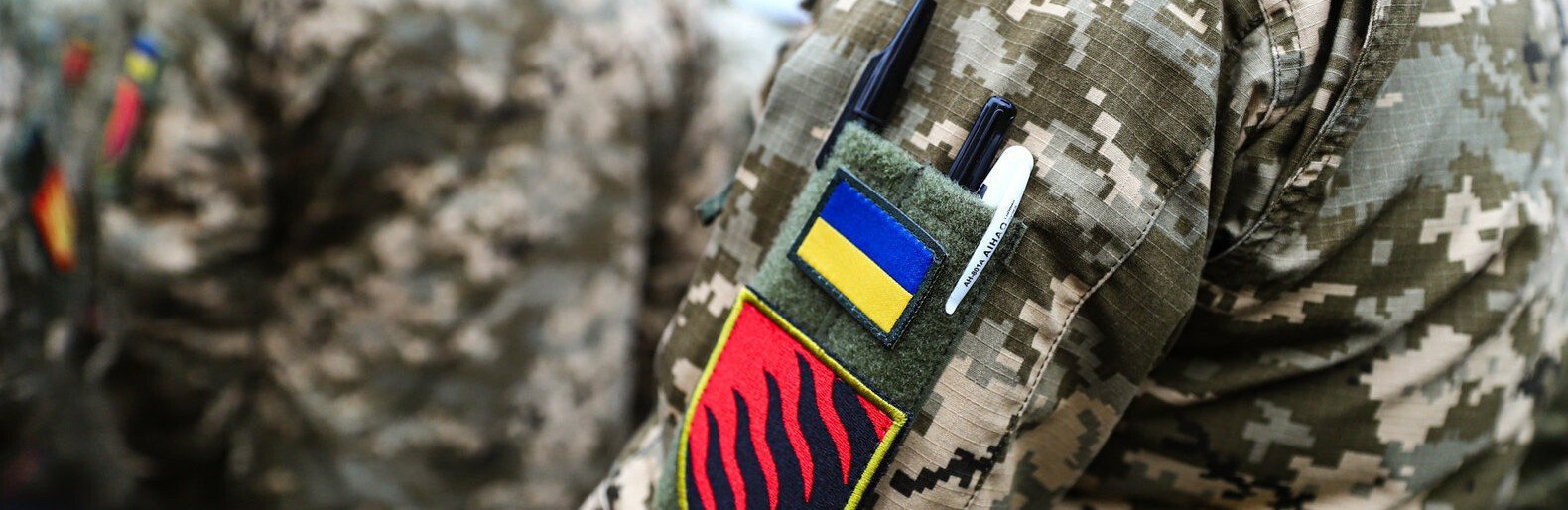 Жители Запорожья и области направили на помощь армии 183 миллиона гривен