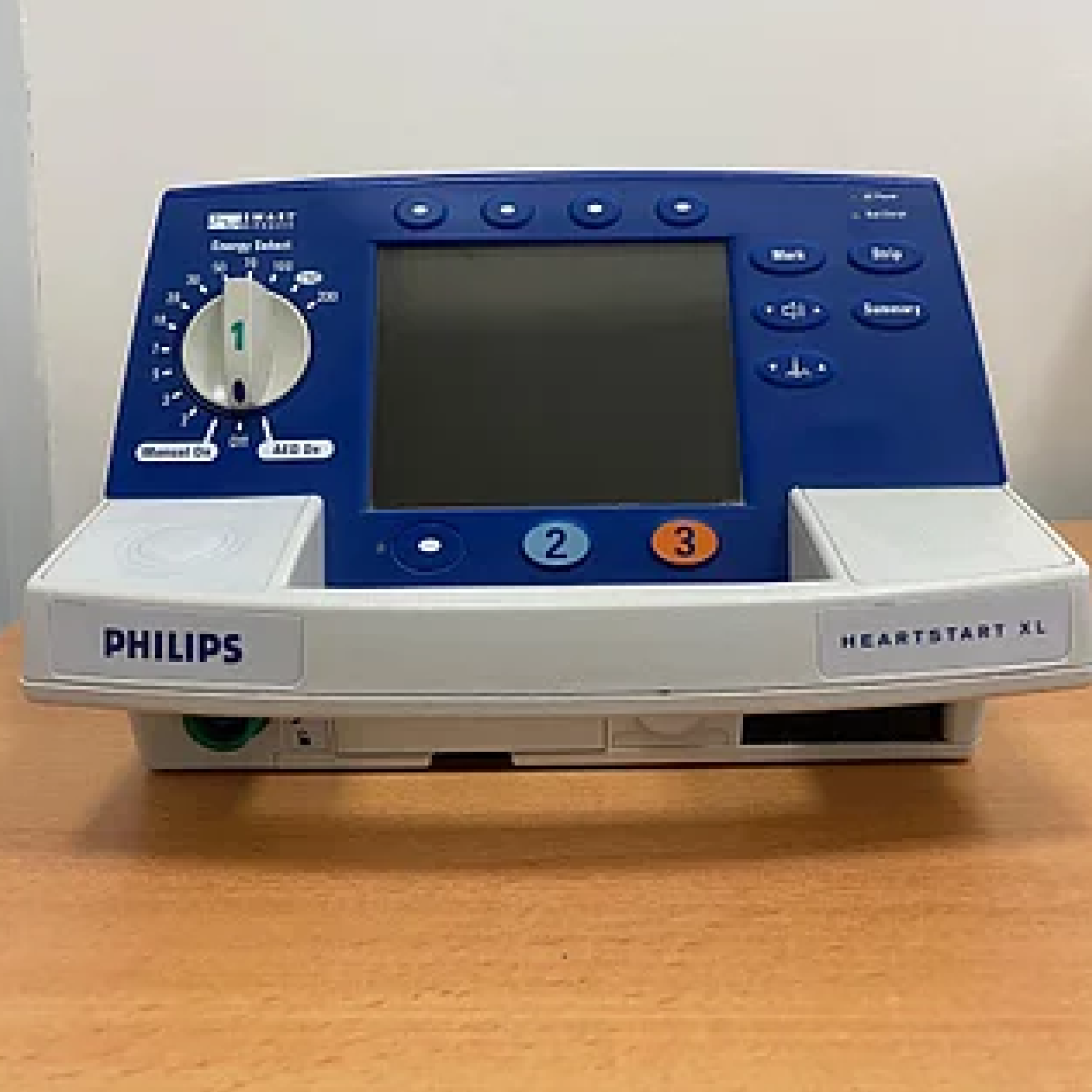 Купить дефибриллятор для сердца в Украине Купить дефибриллятор для сердца в Украине