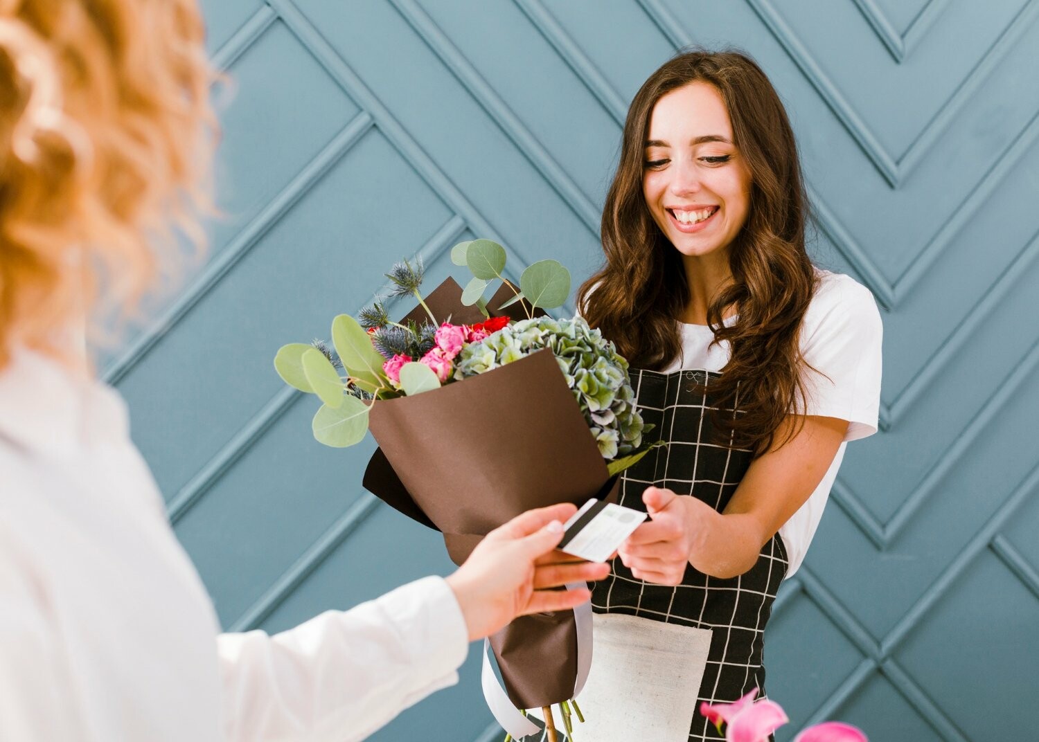 Приємні емоції від букетів квіткової крамниці Flowers Story