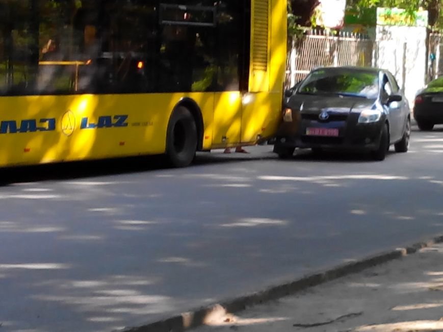 -24739958_332983501