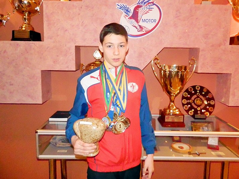 Запорожец Егор Адэ стал лучшим боксером международного турнира (ФОТО) (фото) - фото 1